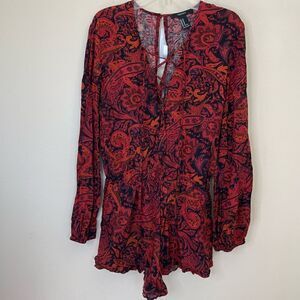 Forever 21| Medium Romper| Super soft| 100% Rayon| With pockets| Paisley print